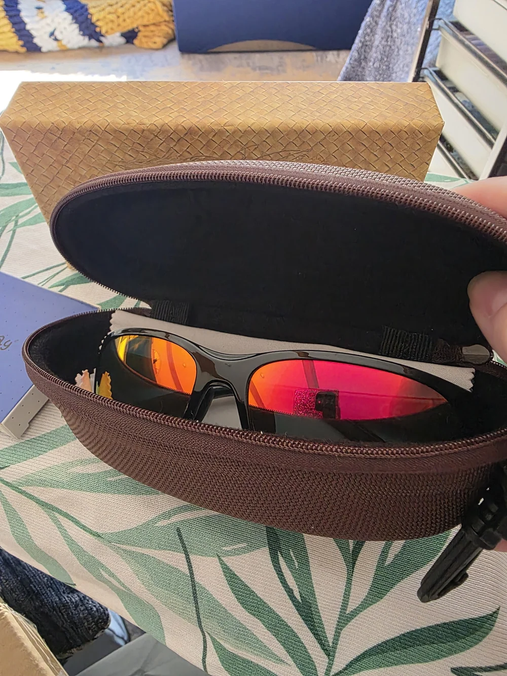 Maui Jim Twin Falls MJ417-02J Sunglasses NEW Frame Polarized Lenses Case Box
